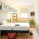 Ibis Budget Lille - Stade Pierre Mauroy Ronchin