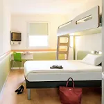 Ibis Budget Lille - Stade Pierre Mauroy 2*