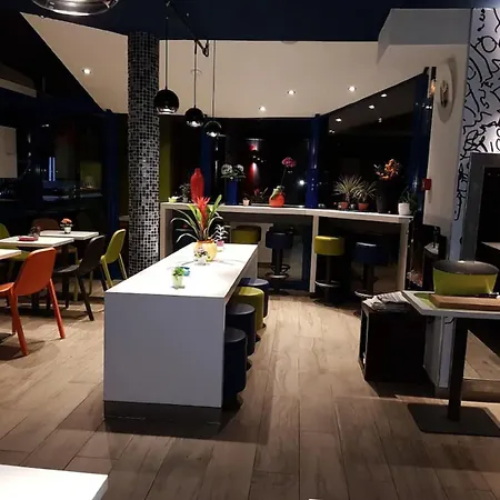 酒店 Ibis Budget Lille - Stade Pierre Mauroy 龙尚